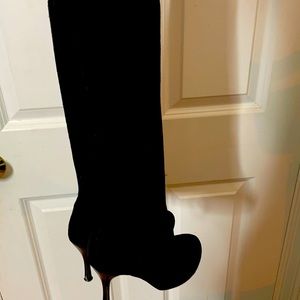 Knee high slouch boots